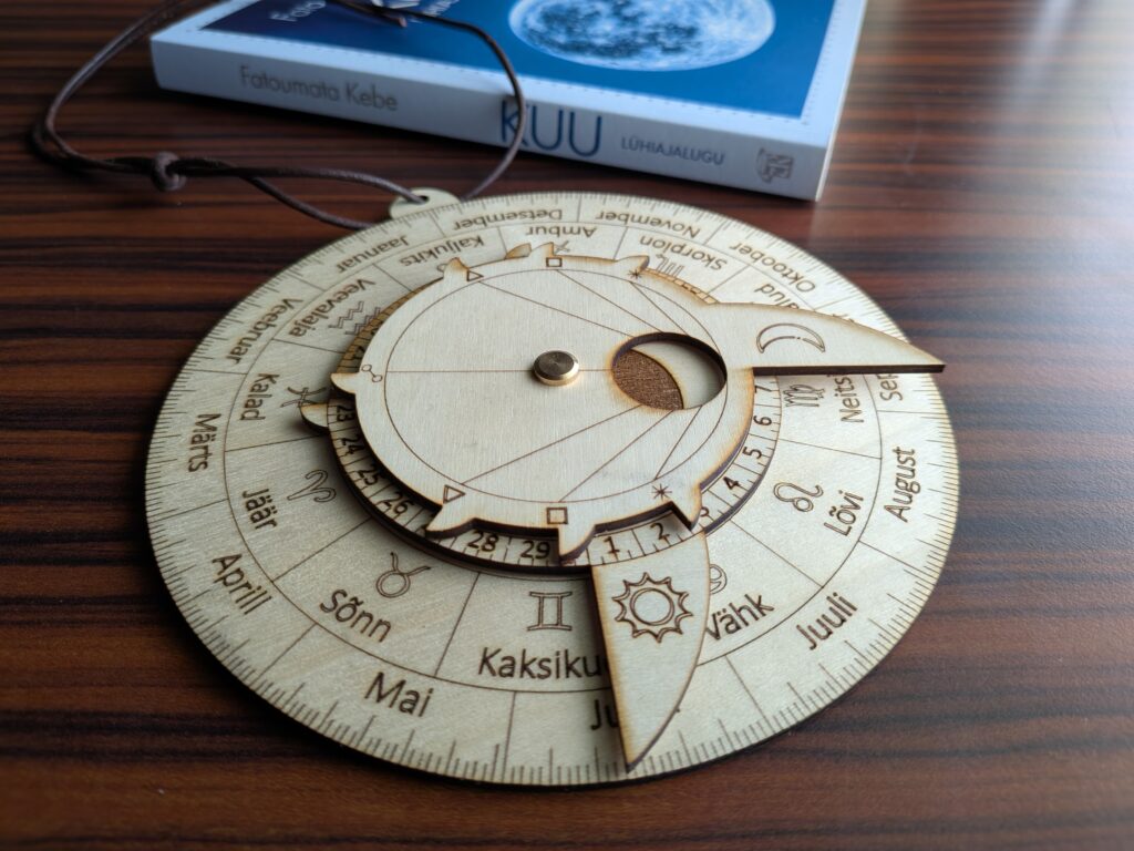 Pööratav kuufaaside kalender